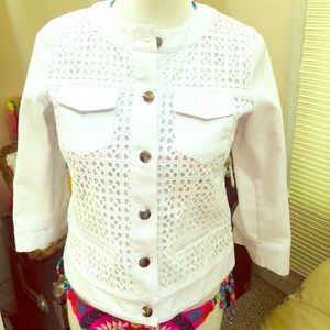 Adorable Cropped Jacket 🌸💕